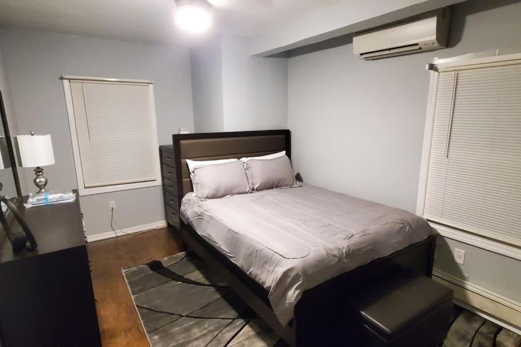 Quiet 3 Bedroom Apartment In Private Home New York Extérieur photo